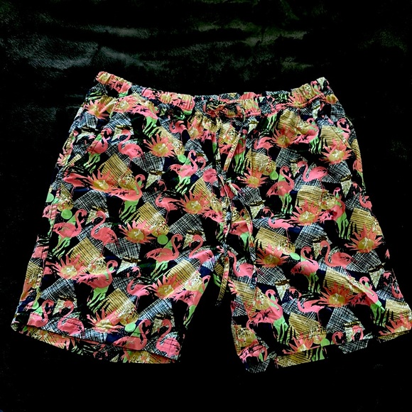 Matching Tropical Set - Picture 3 of 7